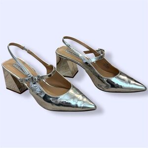 Steve Madden Hailsey Slingback Silver Metallic Chunky Heel Pumps